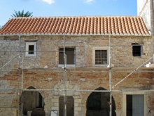 Restauration d'un bâtiment en pierres PINS JUSTARET